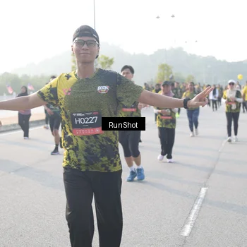 Runner Photo 6866527