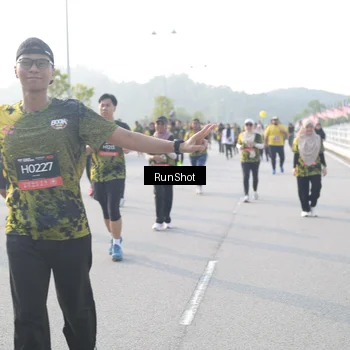 Runner Photo 6866567