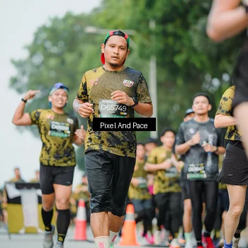 Runner Photo 6866572