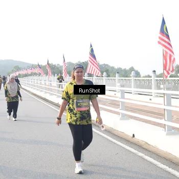 Runner Photo 6866580