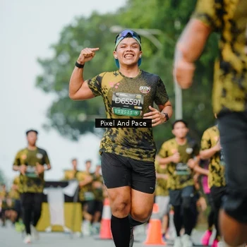 Runner Photo 6866592