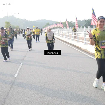 Runner Photo 6866593