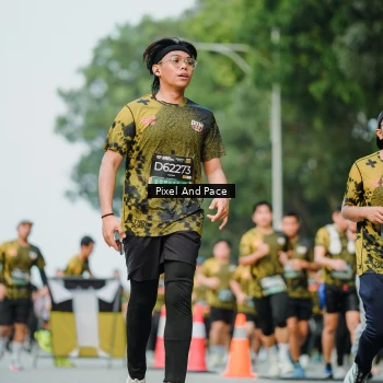 Runner Photo 6866613