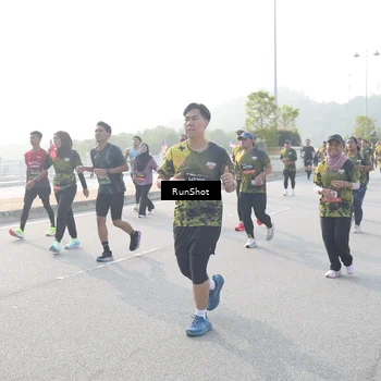 Runner Photo 6866632