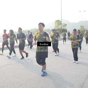Runner Photo 6866636