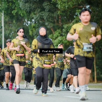 Runner Photo 6866664