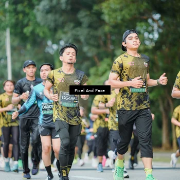 Runner Photo 6866674