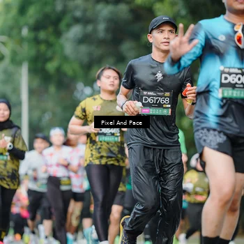 Runner Photo 6866693