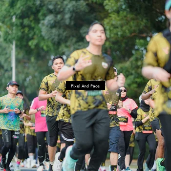 Runner Photo 6866871