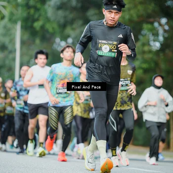 Runner Photo 6866913