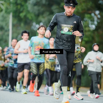 Runner Photo 6866917