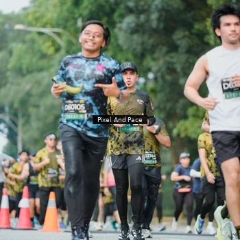 Runner Photo 6866933