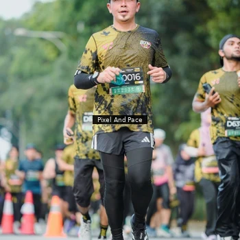 Runner Photo 6866947