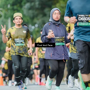 Runner Photo 6867013