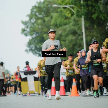 Runner Photo 6867026