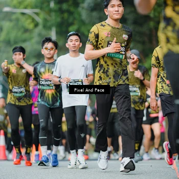 Runner Photo 6867031