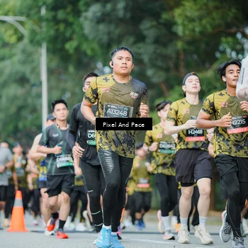 Runner Photo 6867066