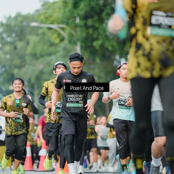 Runner Photo 6867107