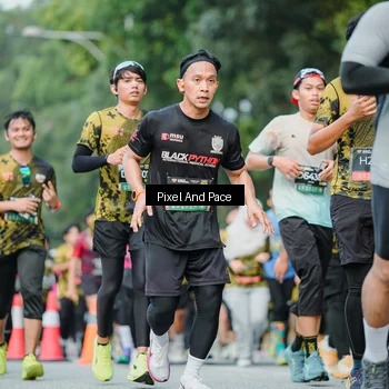 Runner Photo 6867116