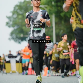 Runner Photo 6867149