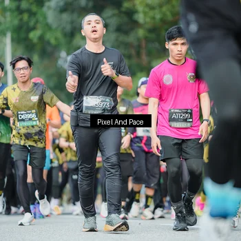 Runner Photo 6867172