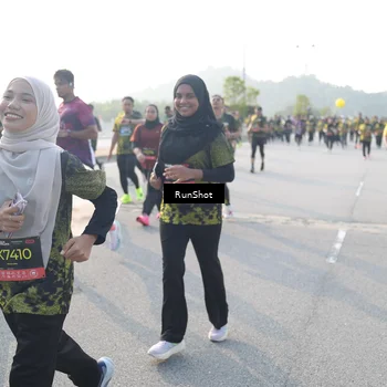 Runner Photo 6867637