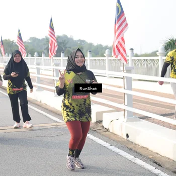 Runner Photo 6867708