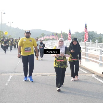 Runner Photo 6867770