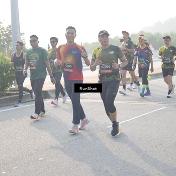 Runner Photo 6867955