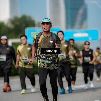 Runner Photo 6868953