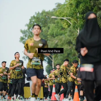 Runner Photo 6872483