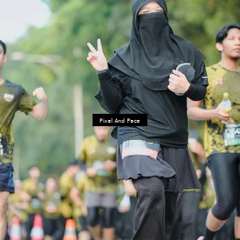 Runner Photo 6872498