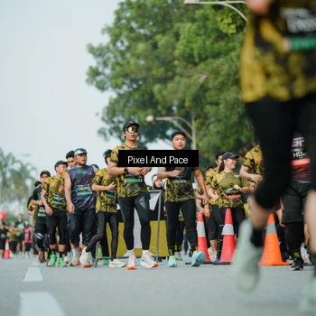 Runner Photo 6872506
