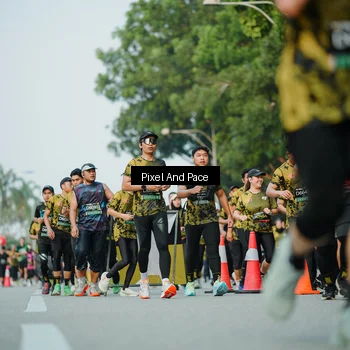 Runner Photo 6872507