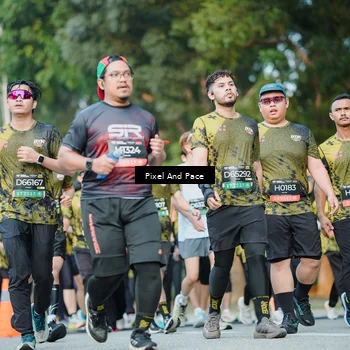 Runner Photo 6872530