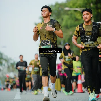 Runner Photo 6872543