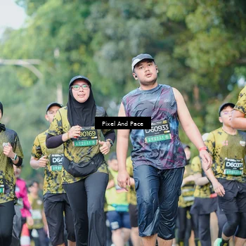 Runner Photo 6872575