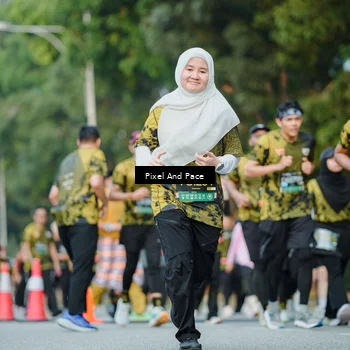 Runner Photo 6872609