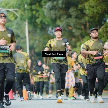 Runner Photo 6872625