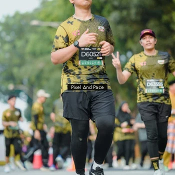Runner Photo 6872634