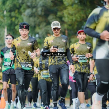Runner Photo 6872660