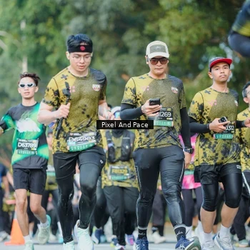 Runner Photo 6872671