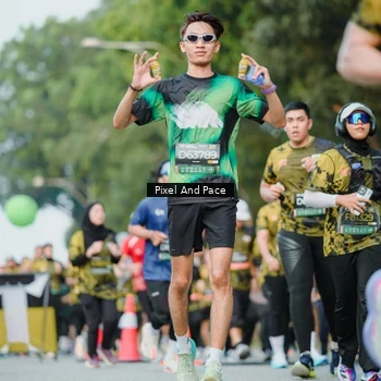 Runner Photo 6872676