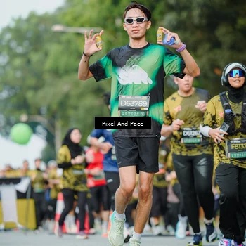 Runner Photo 6872677