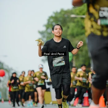 Runner Photo 6872706