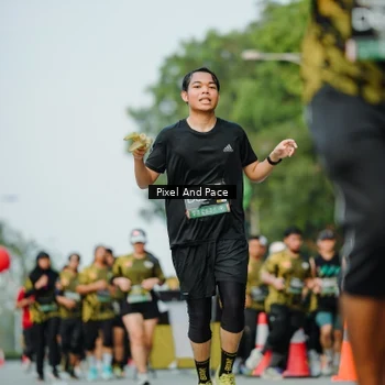 Runner Photo 6872708