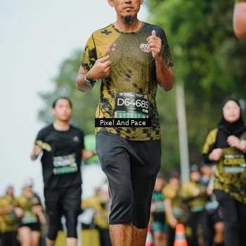 Runner Photo 6872714