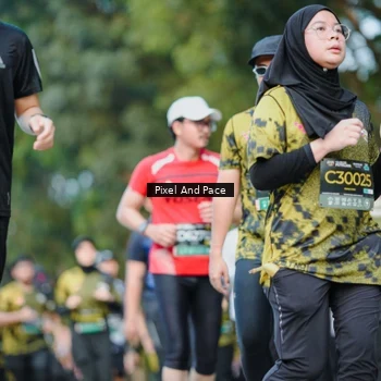 Runner Photo 6872748