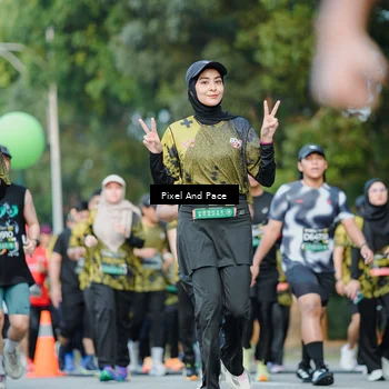 Runner Photo 6872769