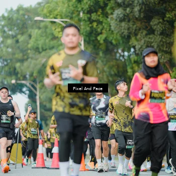 Runner Photo 6872791